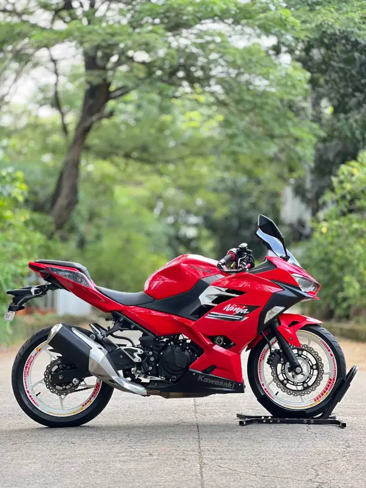 KAWASAKI NEW NINJA 250 FI 2021 MERAH KM 3K PAJAK ON LIKE NEW