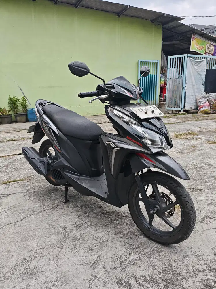 Dijual Vario KZR 125cc Originall Mulus