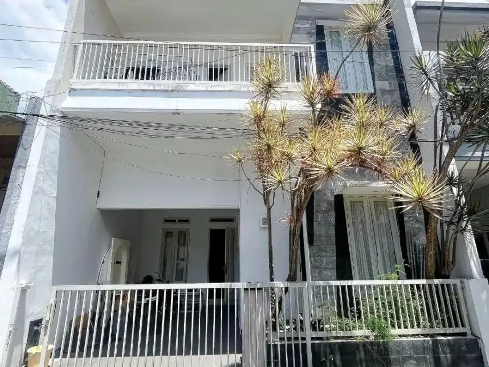 Dijual Rumah Villa Full Furnished Baru Gress Lokasi Oro Oro Ombo Kota Wisata Batu