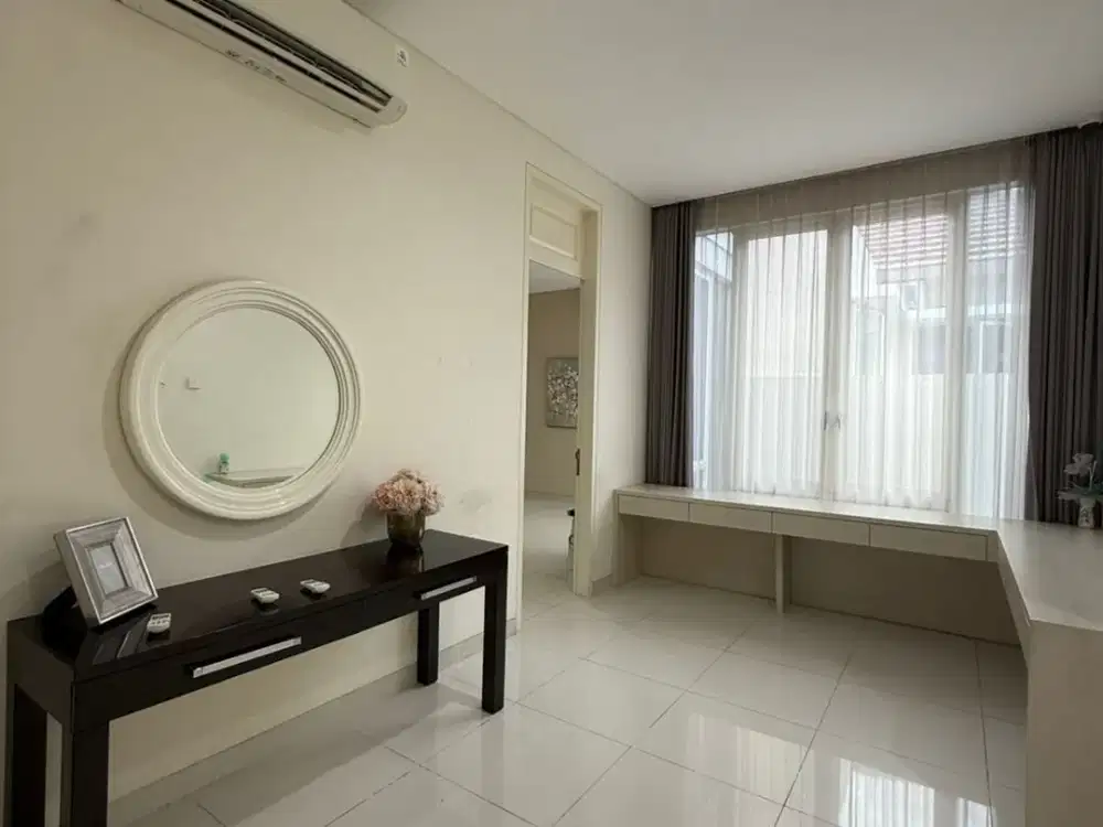 rumah pakuwon city grand island dkt palmbeach dan casatobago