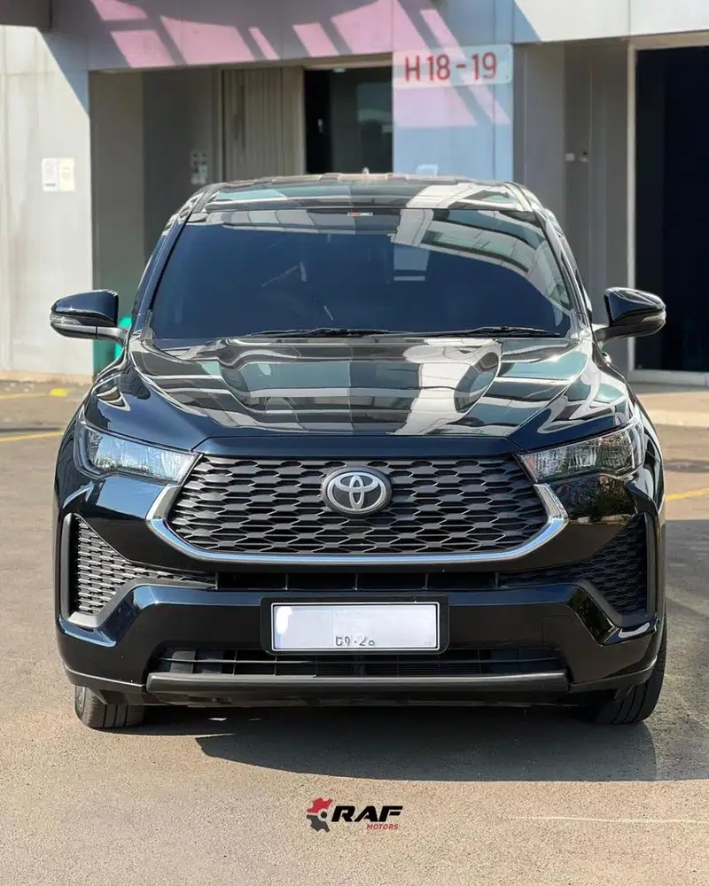 Toyota Kijang Innova Zenix 2.0 G Hybrid AT 2023 Hitam