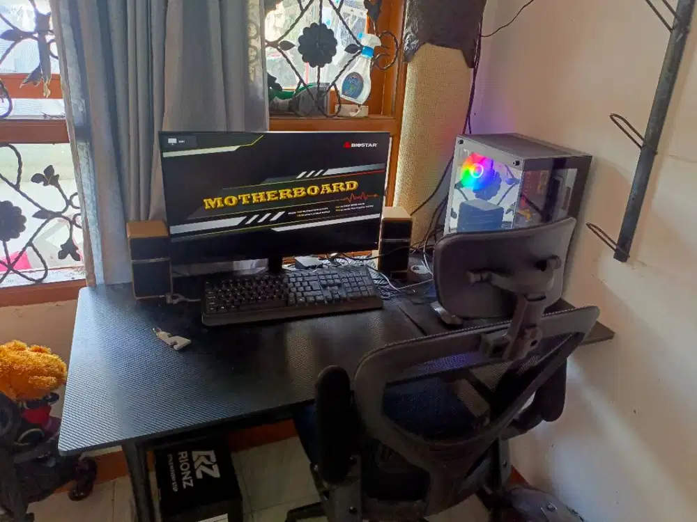 Pc fullset amd ryzen 5 2400G