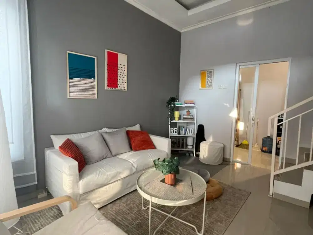 Dijual Rumah Siap Huni di Sariwangi Regency Bandung