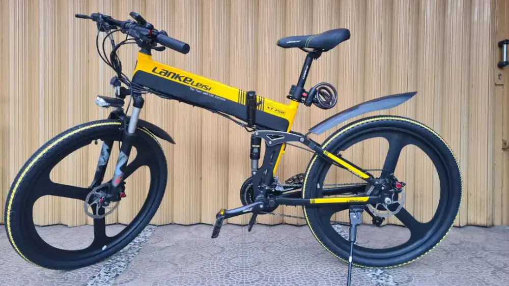 Sepeda Listrik Lipat Lankeleisi XT-750 | Odo 0 km | Accessory Lengkap