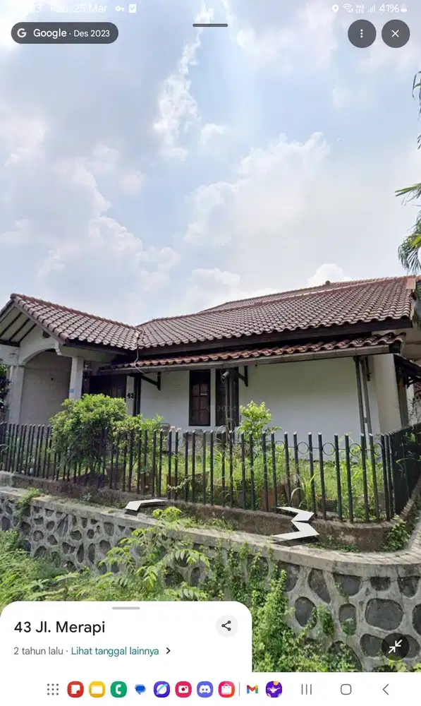 Dijual Rumah 2Lt dikawasan Perumahan
