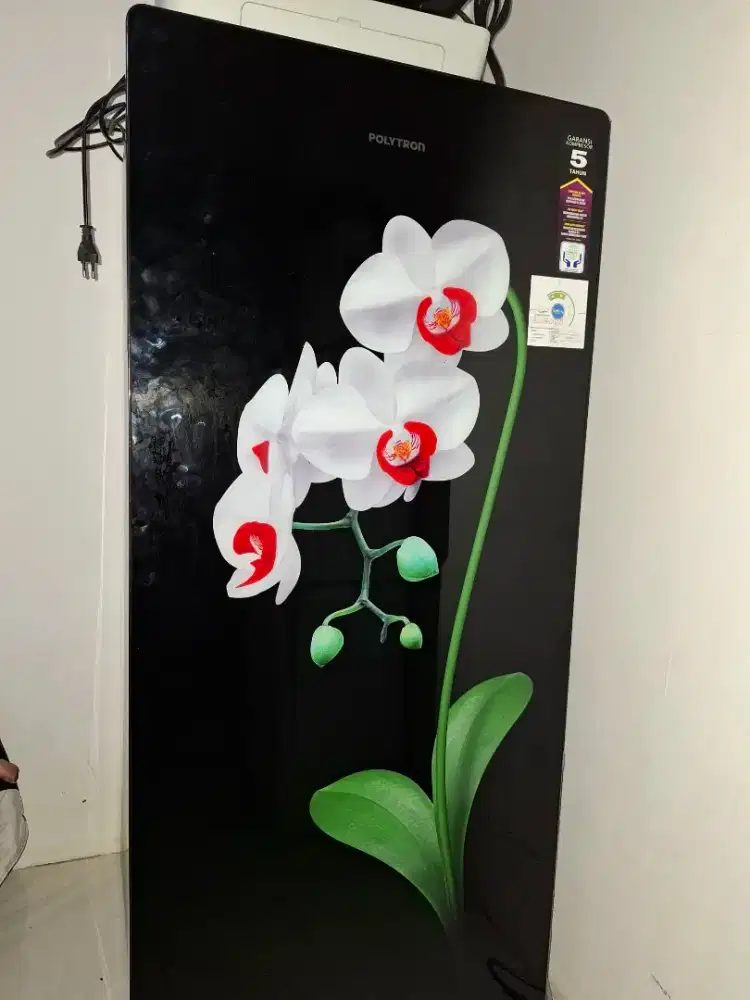 Dijual Kulkas POLYTRON bekas