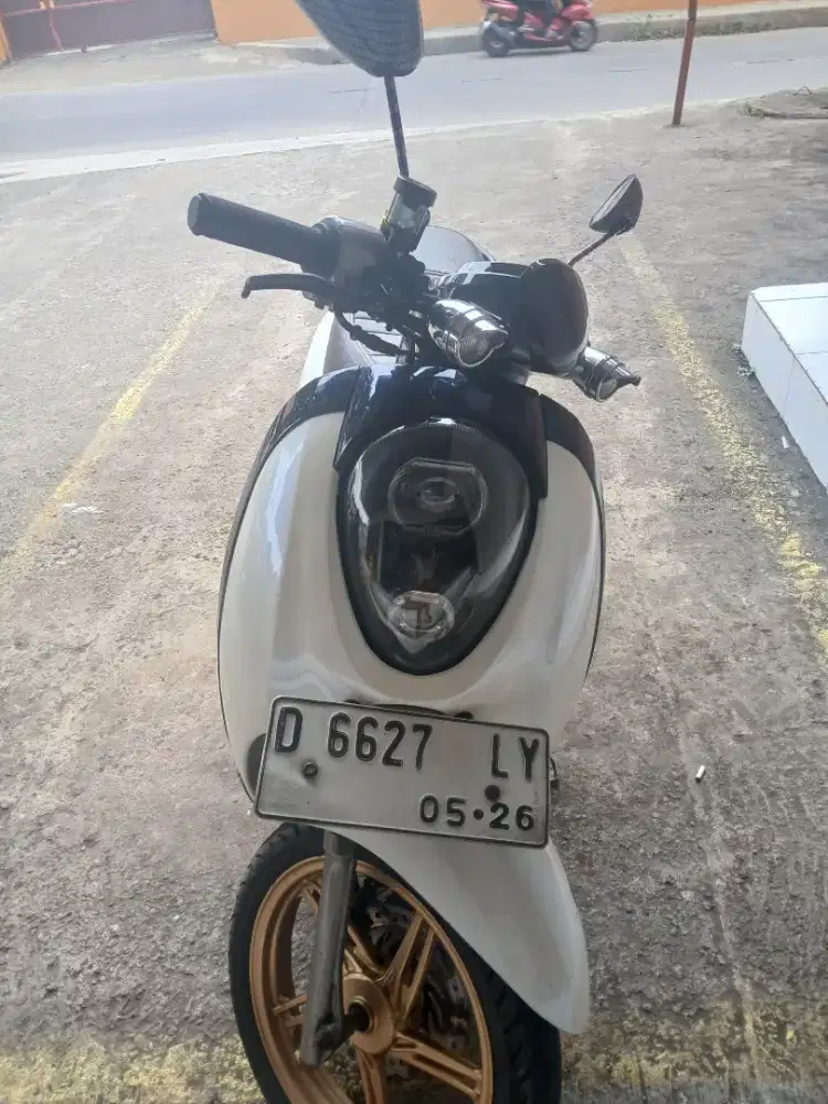 Scoopy karbu mulus
