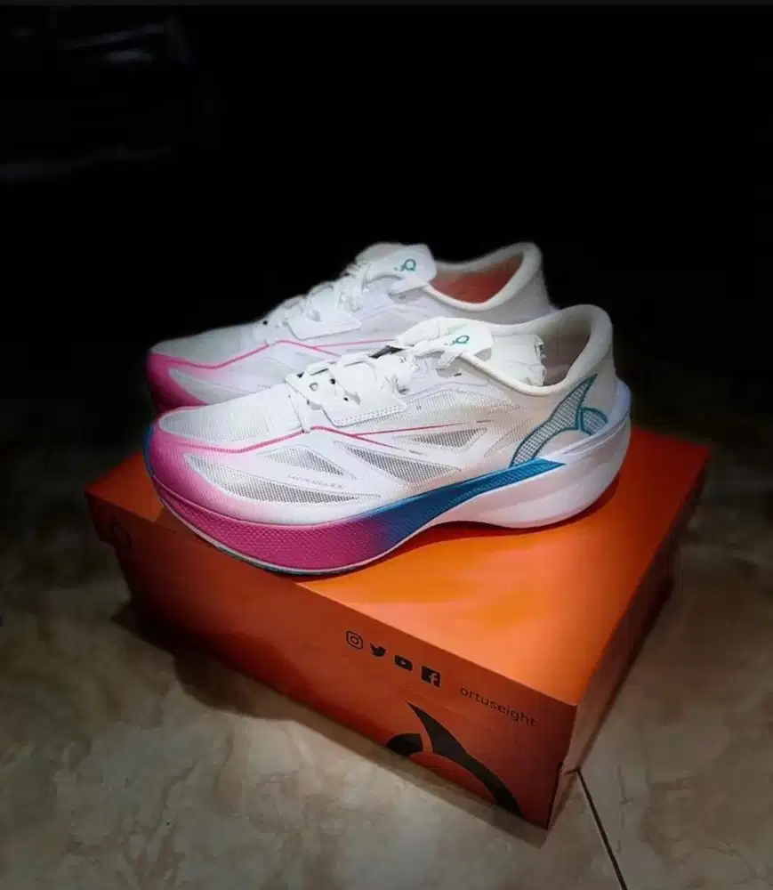 Sepatu lari ortus hyperglide MURAH