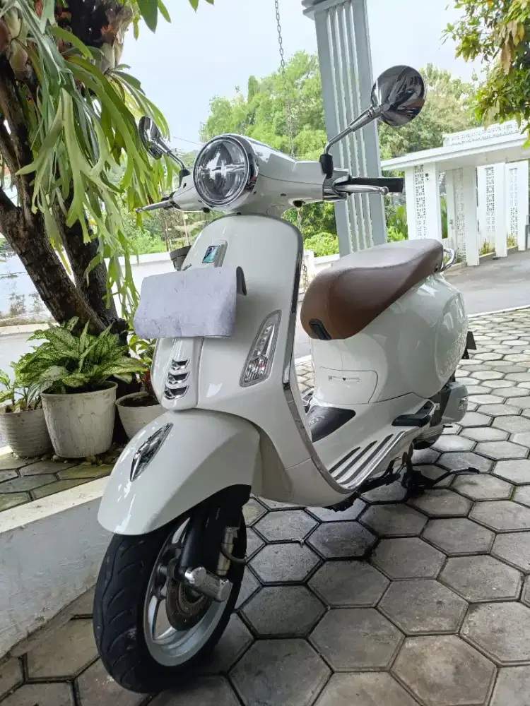 Jual Vespa Matic Primavera THN 2022 Plat H