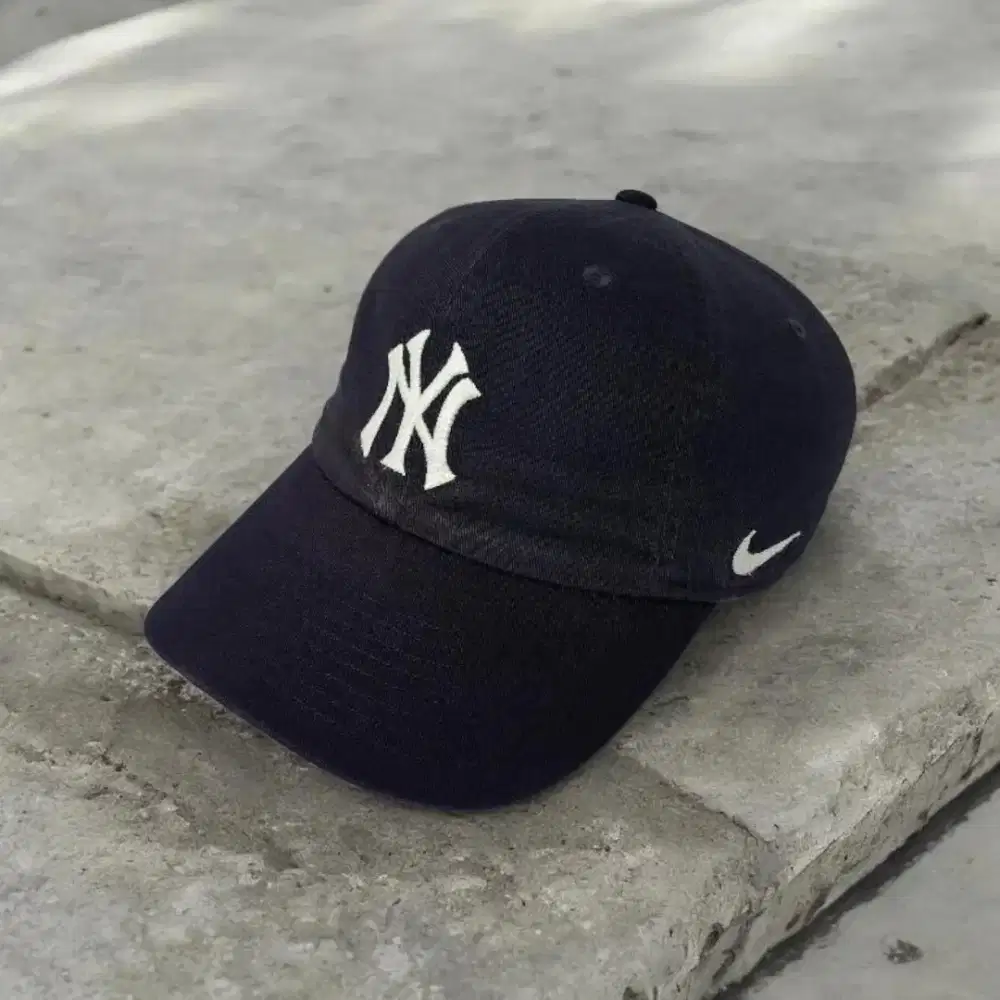 Topi Baseball Vintage Hat Hats Cap Caps Nike x MLB NY Yankees