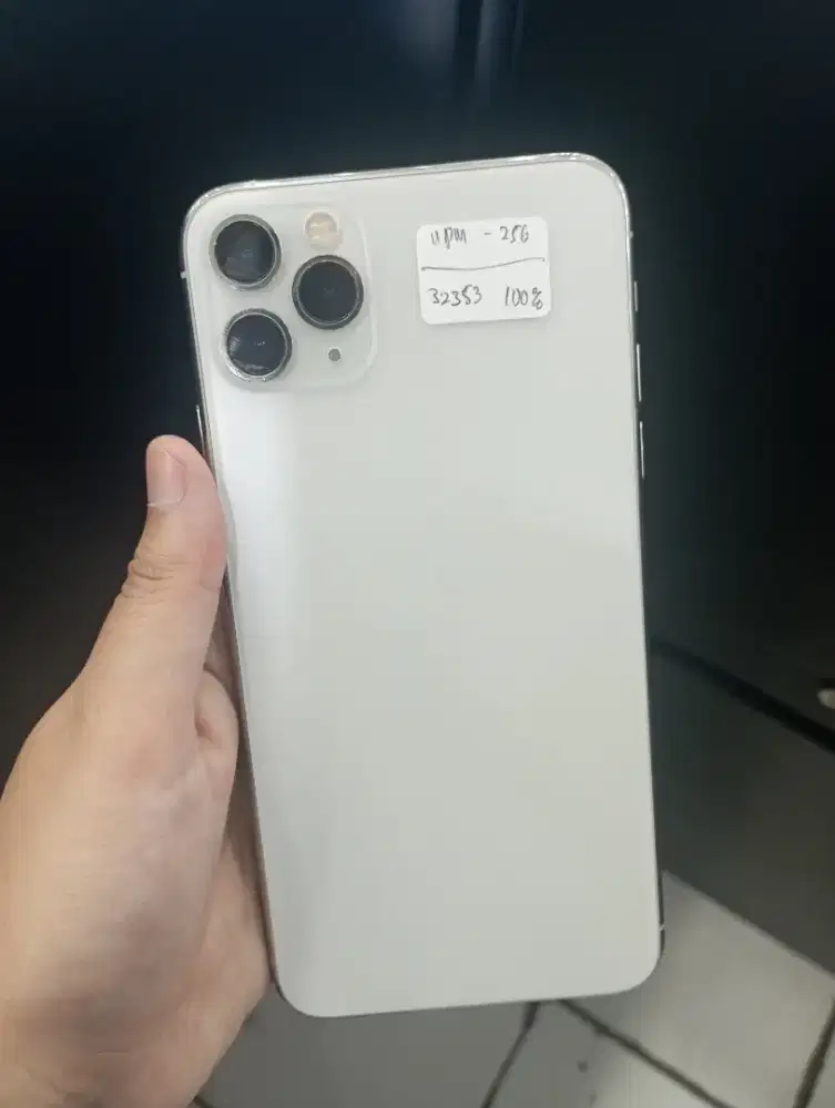 Iphone 11 pro max 256 inter