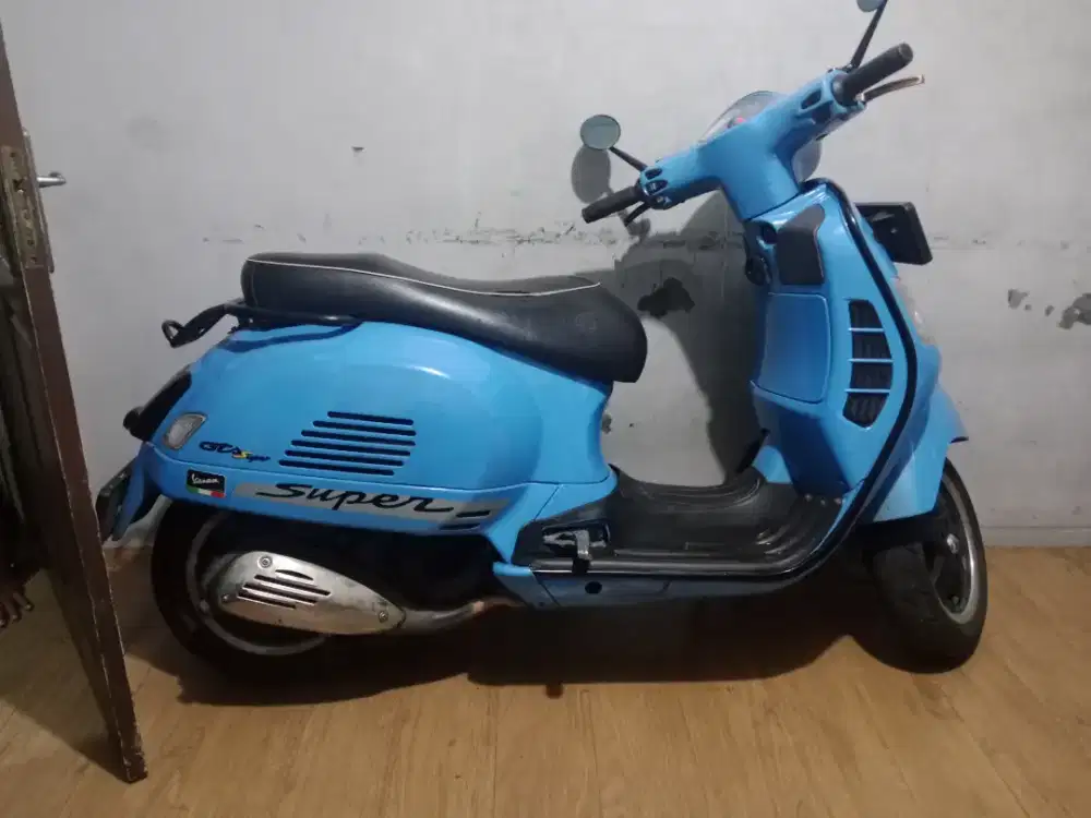 Vespa GTS 2017 3v