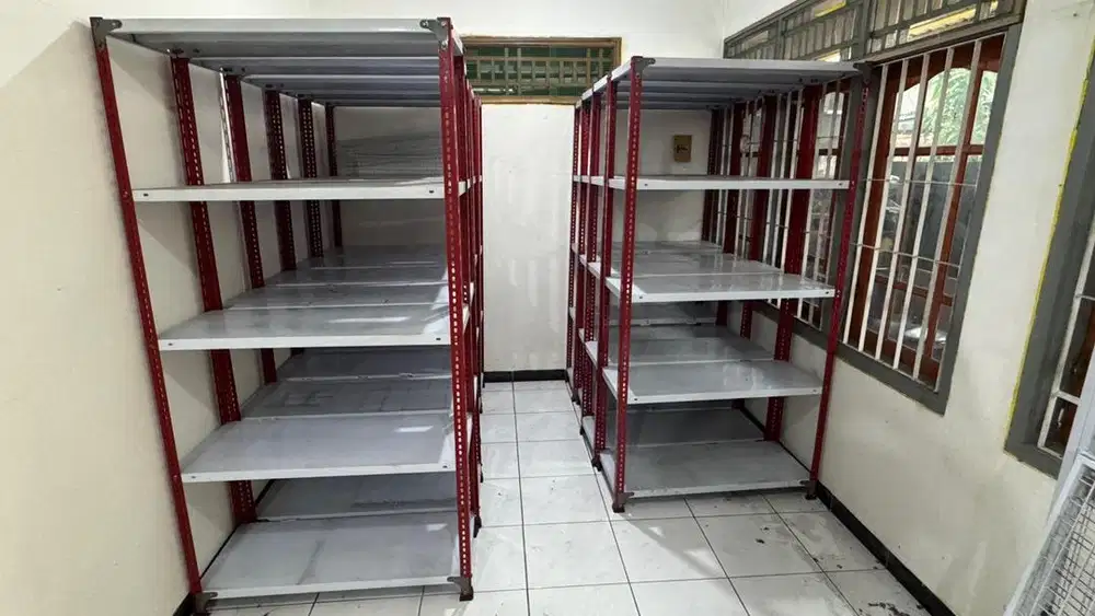 Jual rak 5 susun besi bekas toko