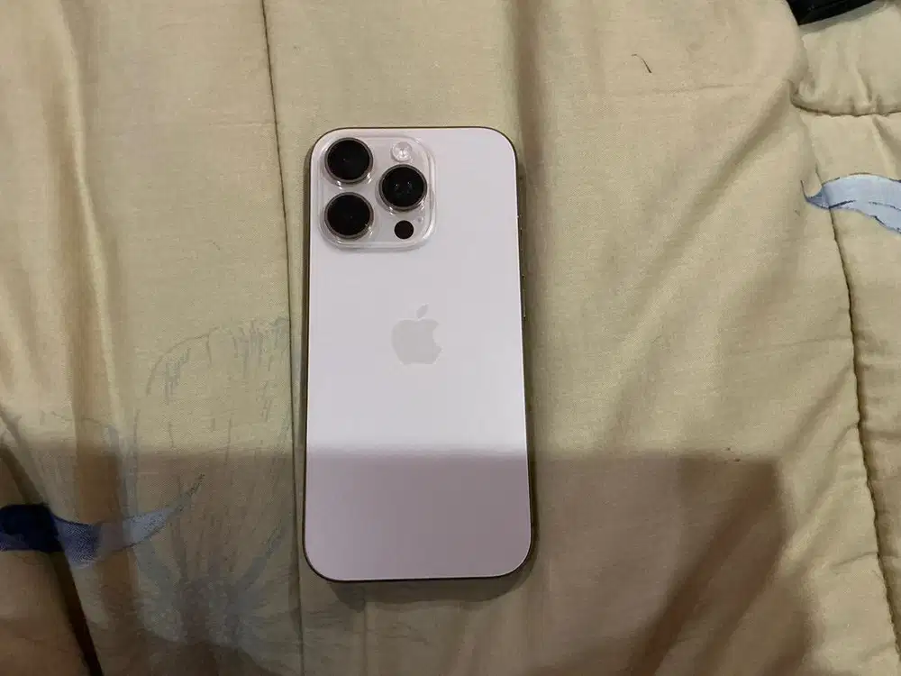 Iphone 16 Pro 128  Dessert Titanium