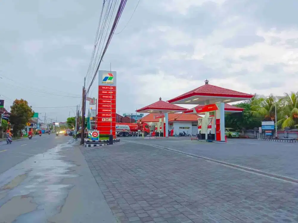 DI JUAL SPBU AKTIF LOKASI STRATEGIS DI LOKAPAKSA, SERIRIT - BULELENG, BALI

Spesifikasi : 

Luas Tanah : 1570m²

Luas Bangunan : +/- 355m²

KM : 3 , 

Listrik : 4400W

Hadap : Selatan

SHM

Selling Point :


Di area pom bensin terdapat :
Mini market, Depo