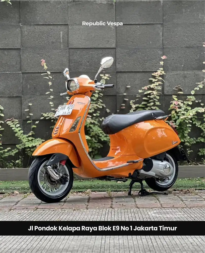 Piaggio Vespa SPRINT 150 3V TAHUN 2014 Warna ORANGE PERFECT CONDITION