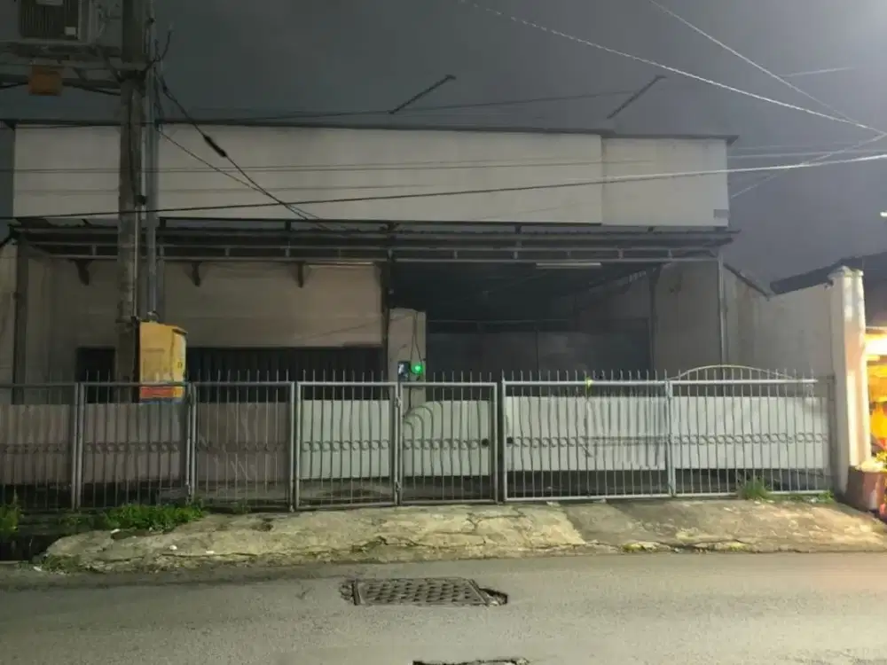 Bangunan Usaha* *Raya Lontar, Nol Jalan Raya