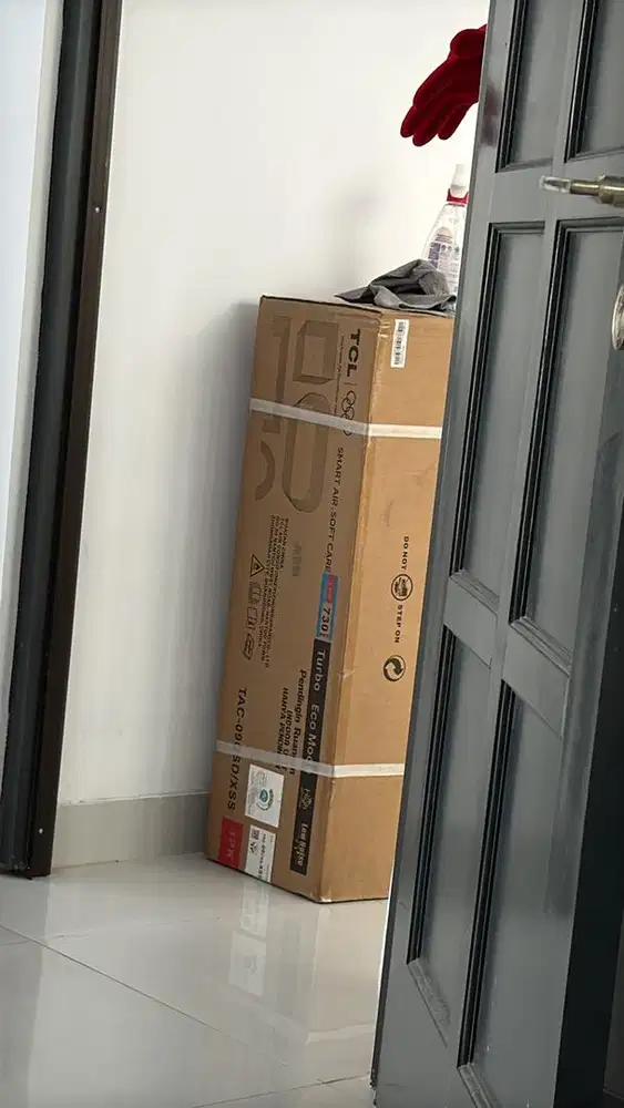 Dijual: new garansi TCL TAC-09CSD/XSS AC 1 PK  Titan Gold