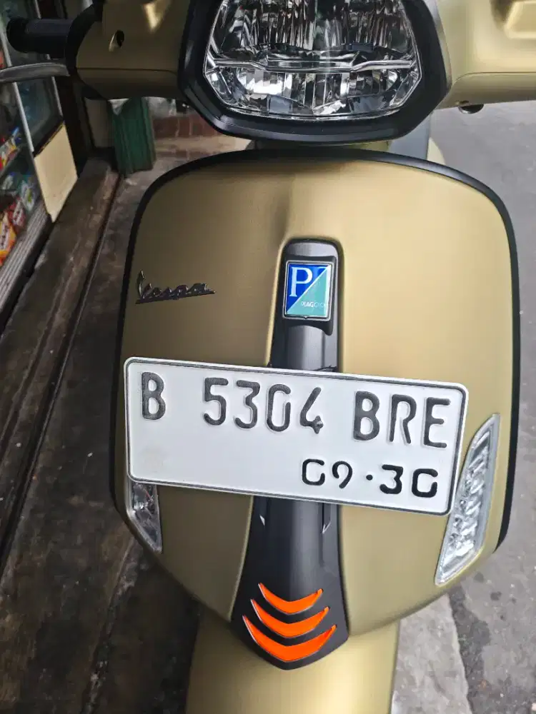 Vespa Sprint S 2024 Green Ambisiozo