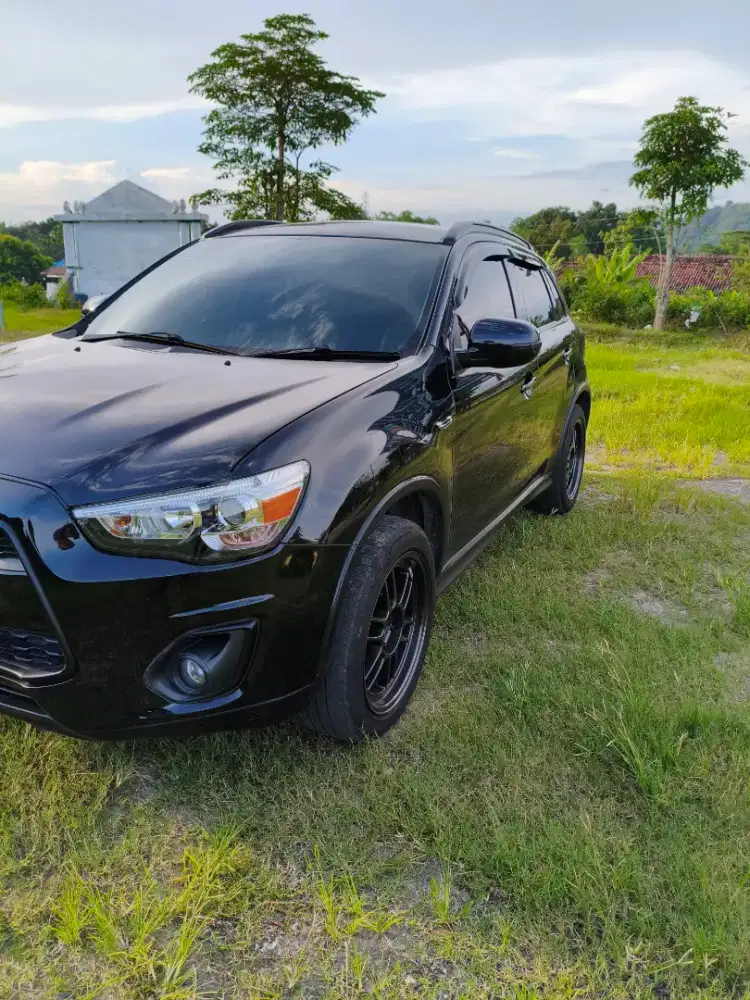 Mitsubishi Outlander sport px low km 2015