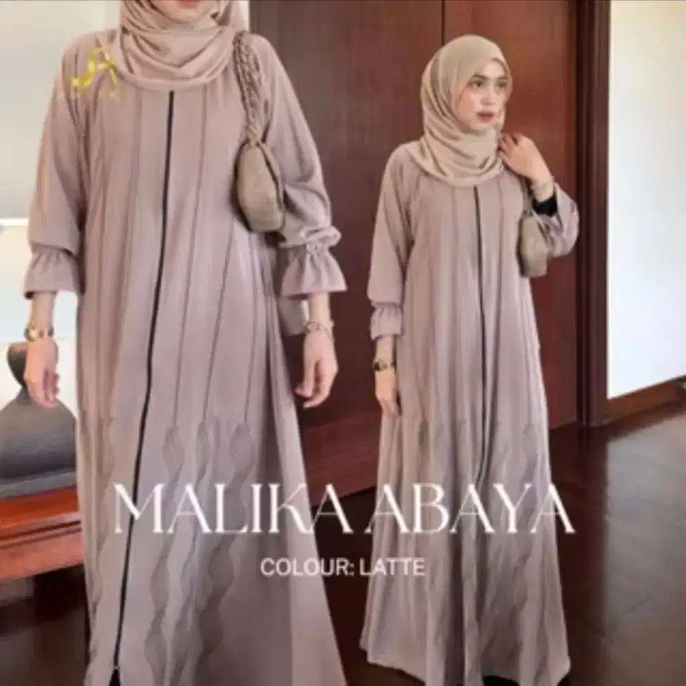 Malika Abaya by Ameera Muslim