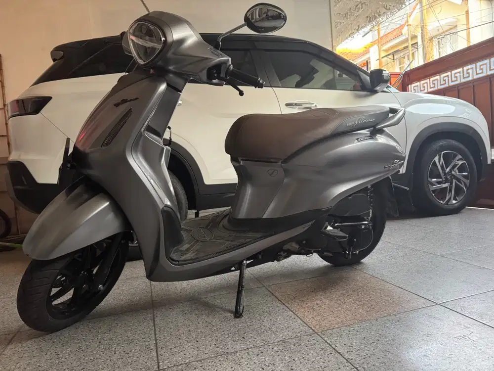 Dijual Yamaha Grand Filano silver 2024