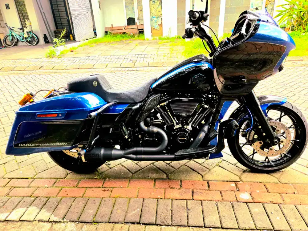 Harley road glide 2022 tt / bt boleh