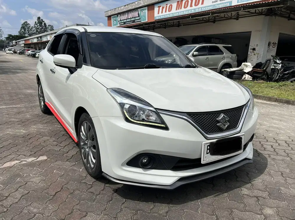 Suzuki Baleno AT 2019 Putih Istimewa Low KM