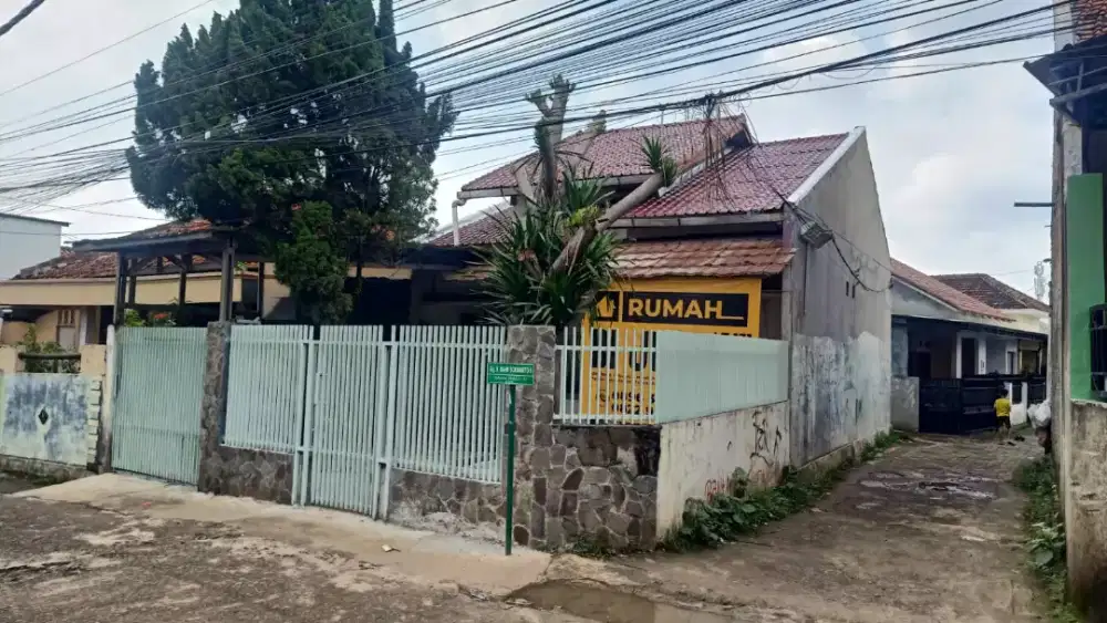 RUMAH DIJUAL DI CIBINONG