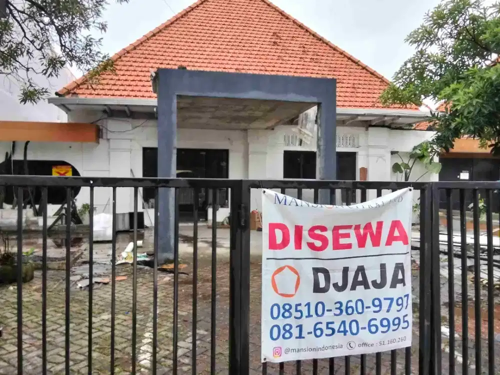 Rumah pusat kota sewa