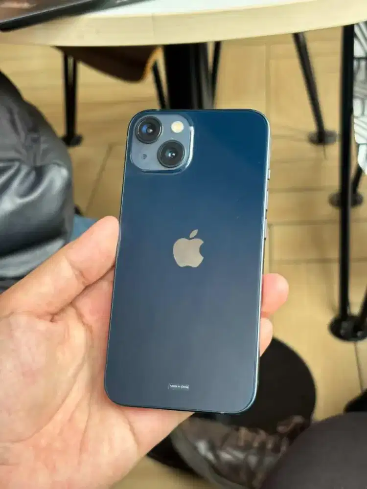 iPhone 13 128 GB iBox