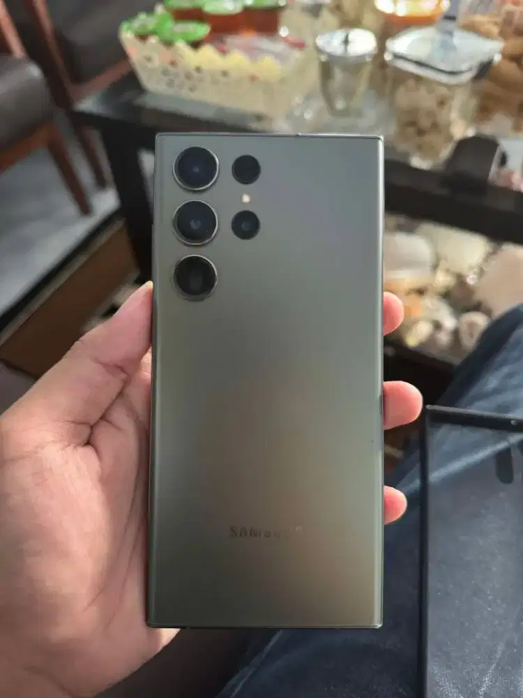 Samsung S23 ultra 12/512