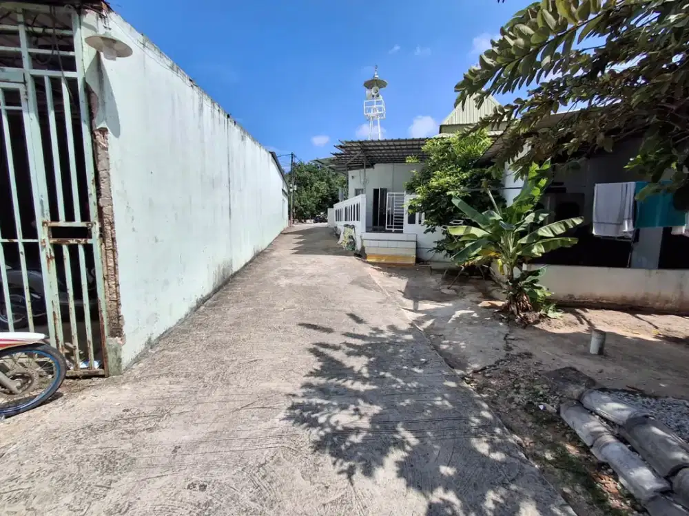 Dijual Towhhouse 2 Unit Gandeng di Puriloka , Sei Panas