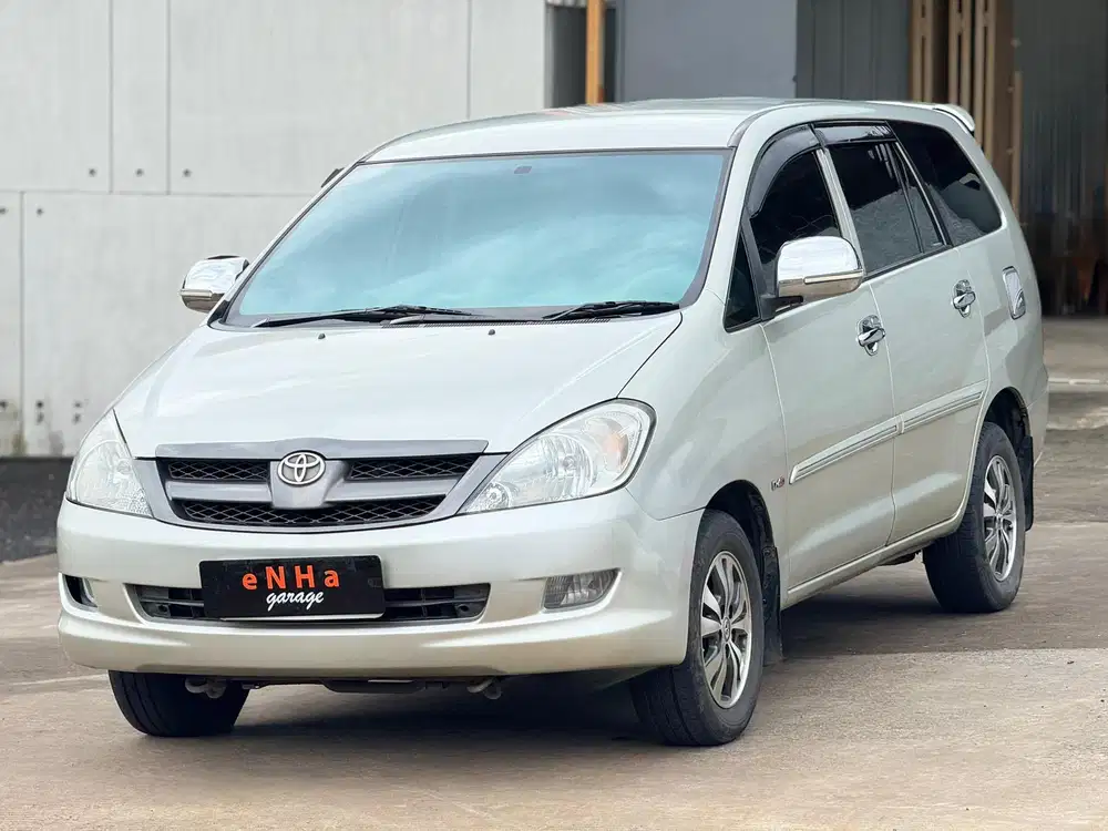 Plat H.. Toyota INNOVA E 2.5 M/T 2008.. eNHa garage Semarang..