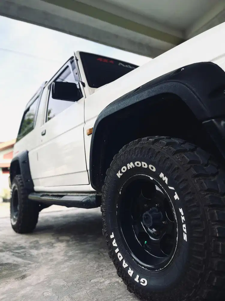 Daihatsu Rocky 2000 Diesel