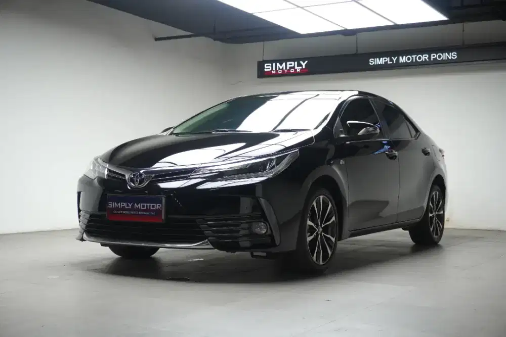 Toyota Corolla Altis V 1.8 2014