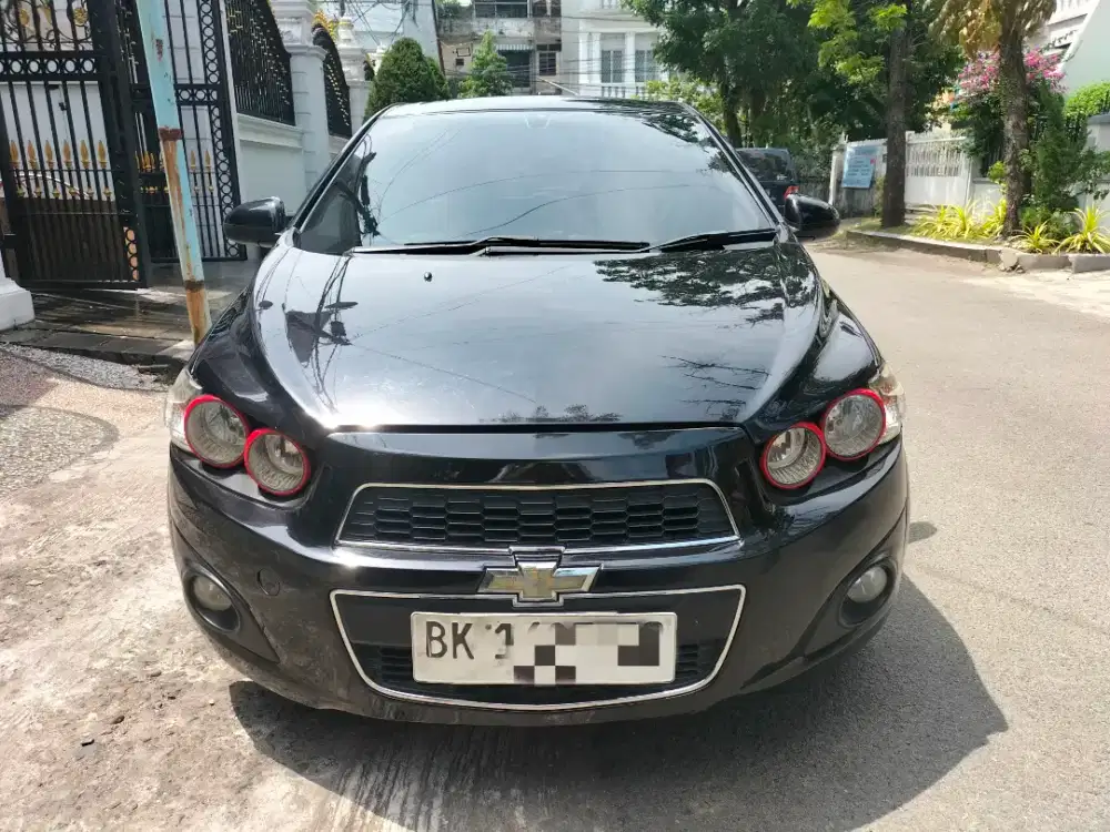 Chevrolet Aveo Sonic AT Matic Hitam 2012