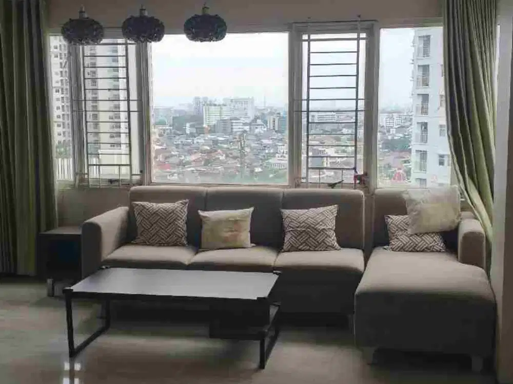 disewakan 3 BR Apartemen royal mediterania kondisi full furnished