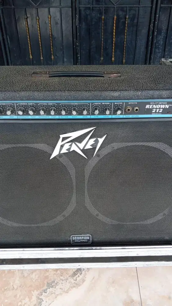 speaker gitar peavey renown 212 made in usa