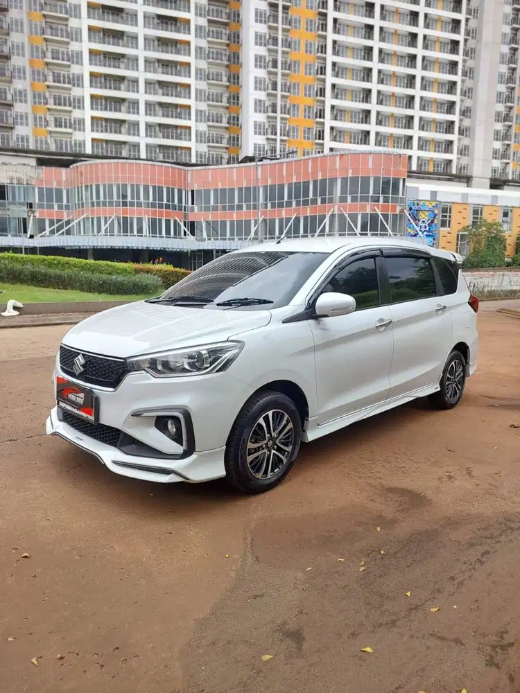 SUZUKI ERTIGA SPORT 1.5 HYBRID 2022