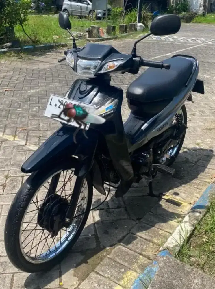 Di jual si lincah irit vegaR 2003