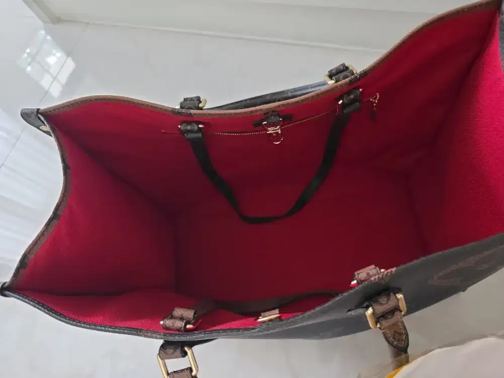 Tas LV besar wrn coklat