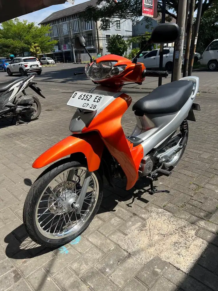 Suzuki shogun 125R full restor