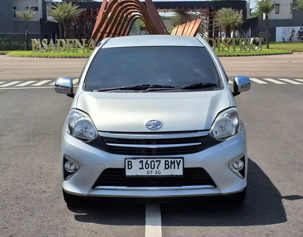 Toyota Agya G 1.0 AT 2015 Silver – Km 115Rb, Pajak Panjang, Siap Pakai