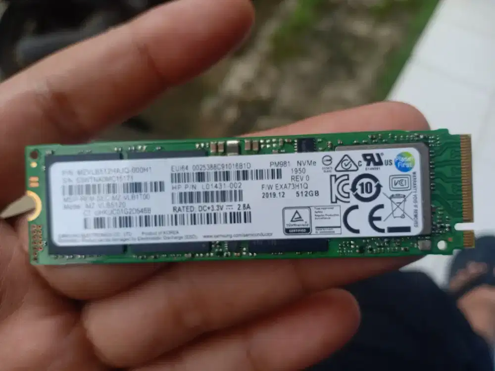 SSD NVME SAMSUNG 512 GB 700 RIBU AJA