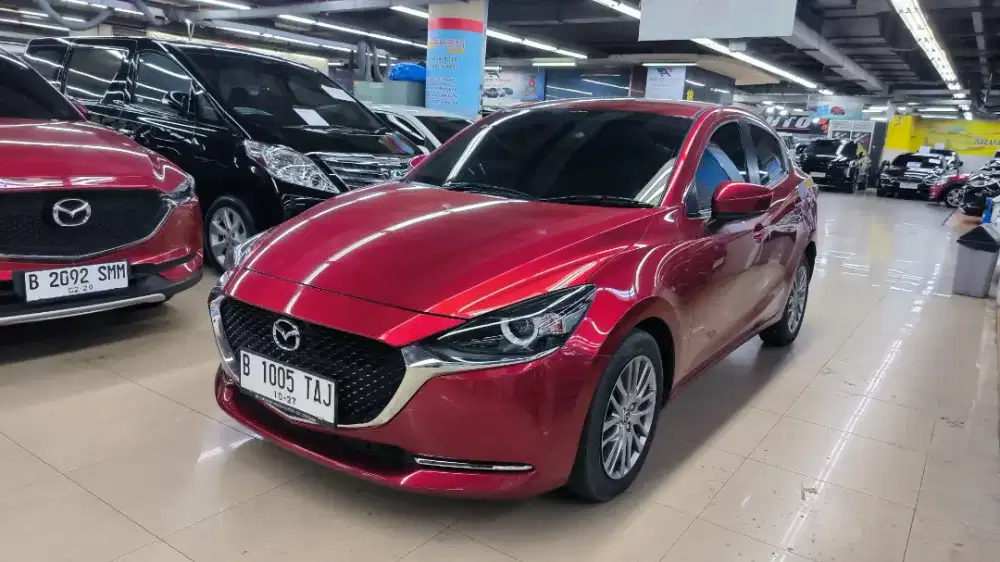 Km 29 ribu MAZDA 2 1.5 SEDAN SKYACTIV G AT 2022 kondisi istimewa