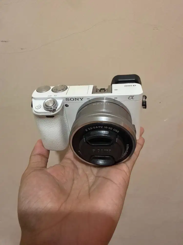 Sony A6000 kit Fullshet Box Lengkap
