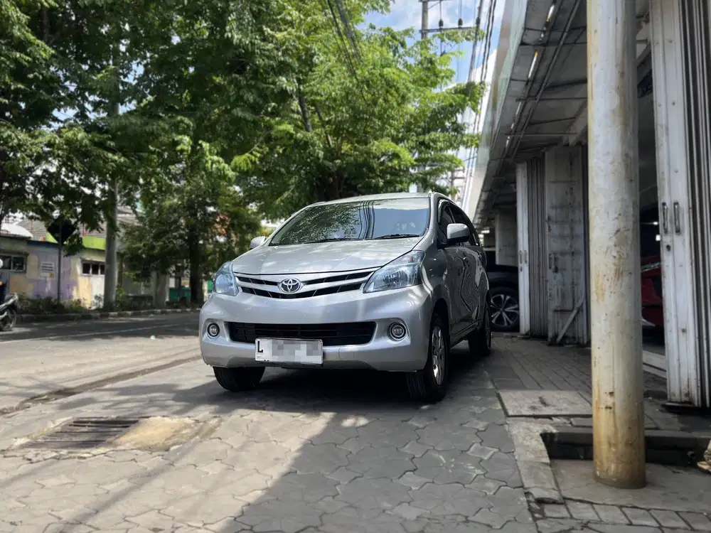 Toyota Avanza 1.3 E AT Matic 2015