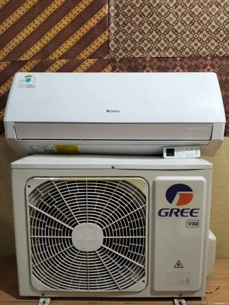 ac gree 1.5 pk (satu setengah pk)