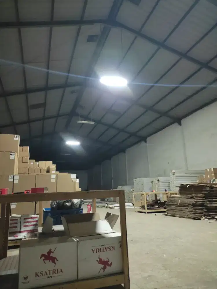 dibutuhkan secepatnya packing atau gudang